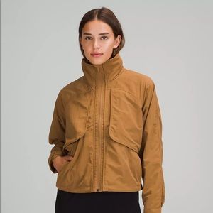 Lululemon water-repellent jacket